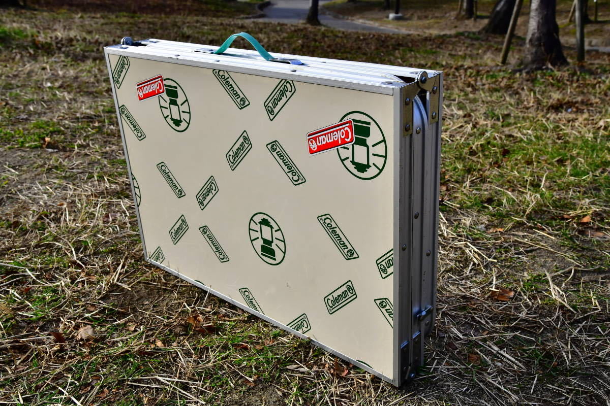 【美品】【廃盤品】Coleman コールマン 三折テーブル 170-5651 中古品・廃盤品】☆コールマン☆COLEMAN☆三折テーブル☆170-5651