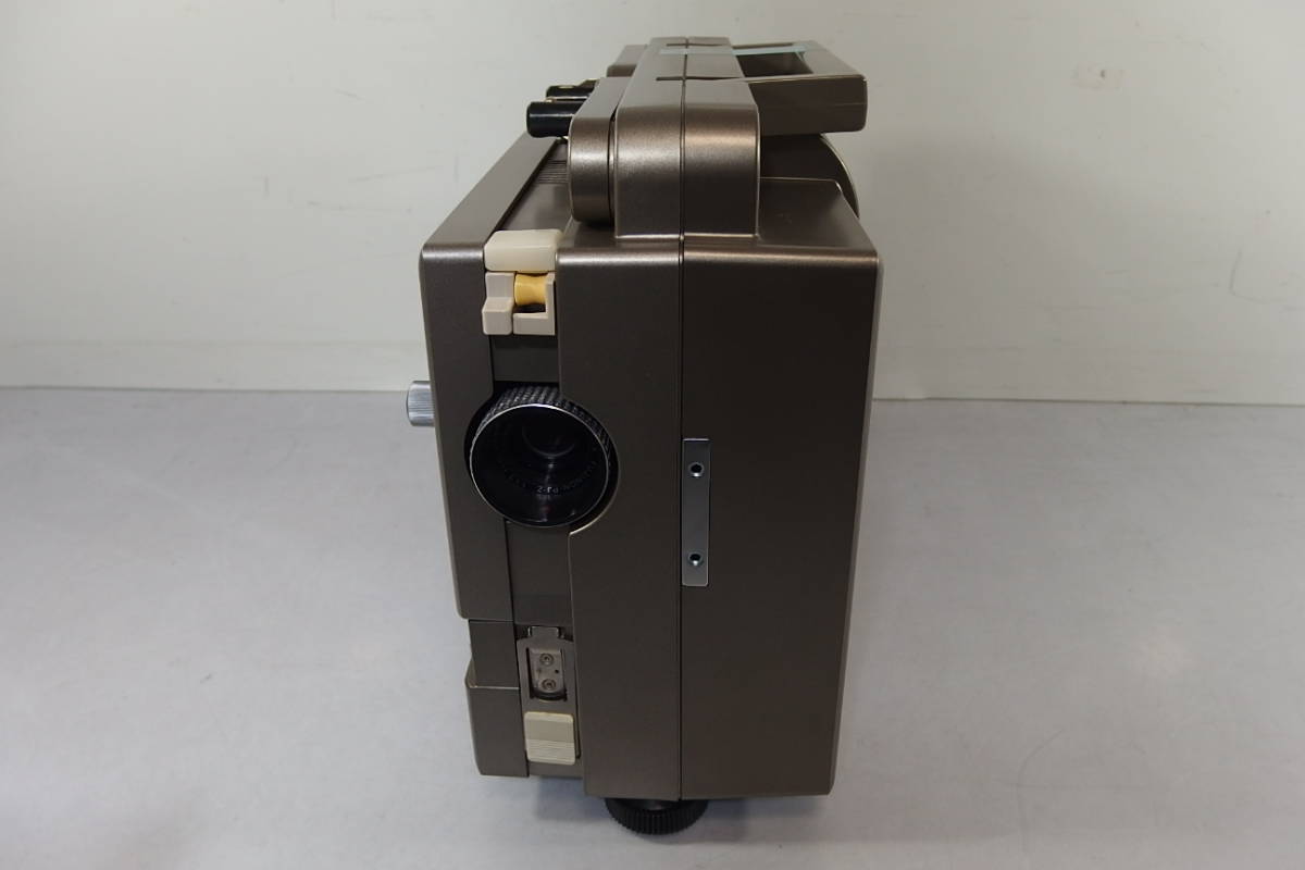 ◆未使用 FUJICASCOPE(フジカ) 2トラック 全自動 8ミリ映写機 SD-AUTO SDオート 全自動映写/8ｍｍ/スーパー８/シングル8 フジカスコープ FUJICASCOPE ステレオサウンド８ミリ映写機 フジカラー フジカスコープサウンドSD12箱付付属品有りジャンクで 極上品