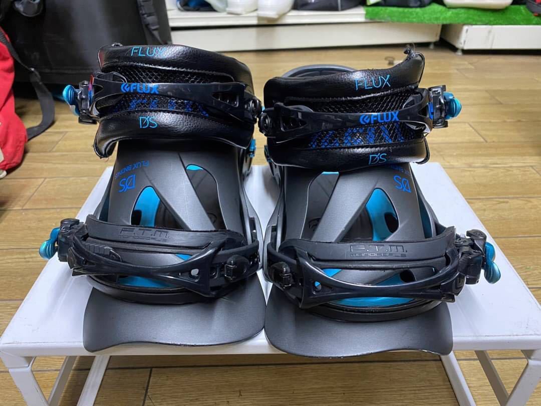 ○EW7074 FLUX DS スノーボードビンディング ブルー○ FLUX DS スノーボードバインディング ｜ BINDINGS（フラックスバインディング） 0