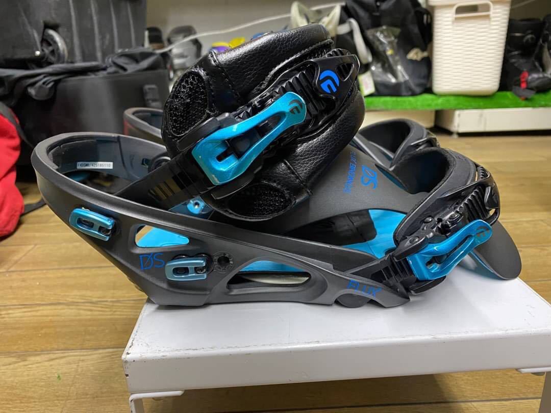 ○EW7074 FLUX DS スノーボードビンディング ブルー○ FLUX DS スノーボードバインディング ｜ BINDINGS（フラックスバインディング） 0
