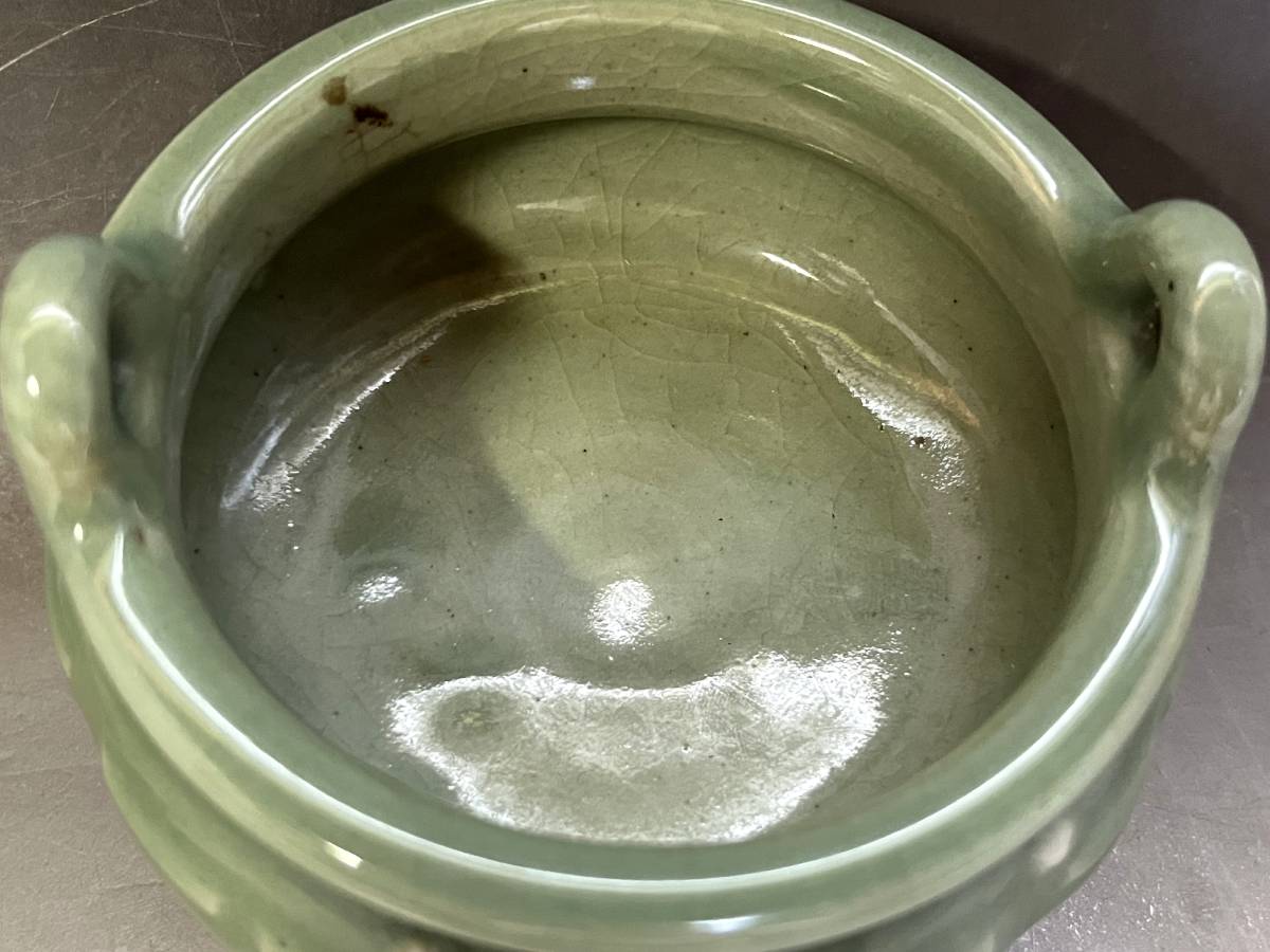 文化遺産オンライン 古玩 古美術 - 青磁龍彫 青磁三足香炉 三つ足