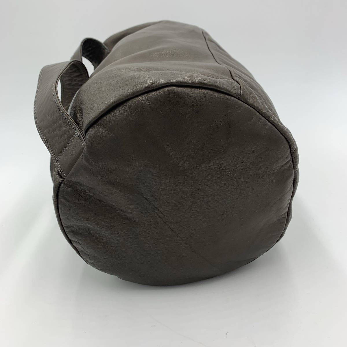 美品 極上レザー使用 