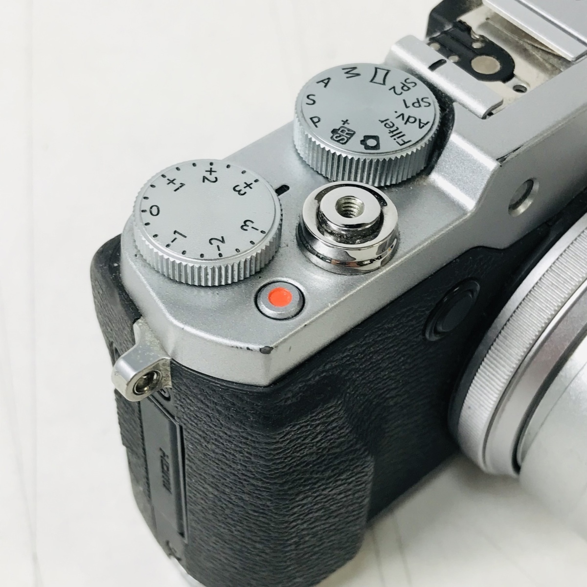 1円〜 FUJIFILM フジフイルム X30 コンパクトデジタルカメラ 箱付 動作