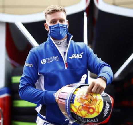 ウラルカリ・ハースF1チーム 2021 支給品 ハーフジップ 新品