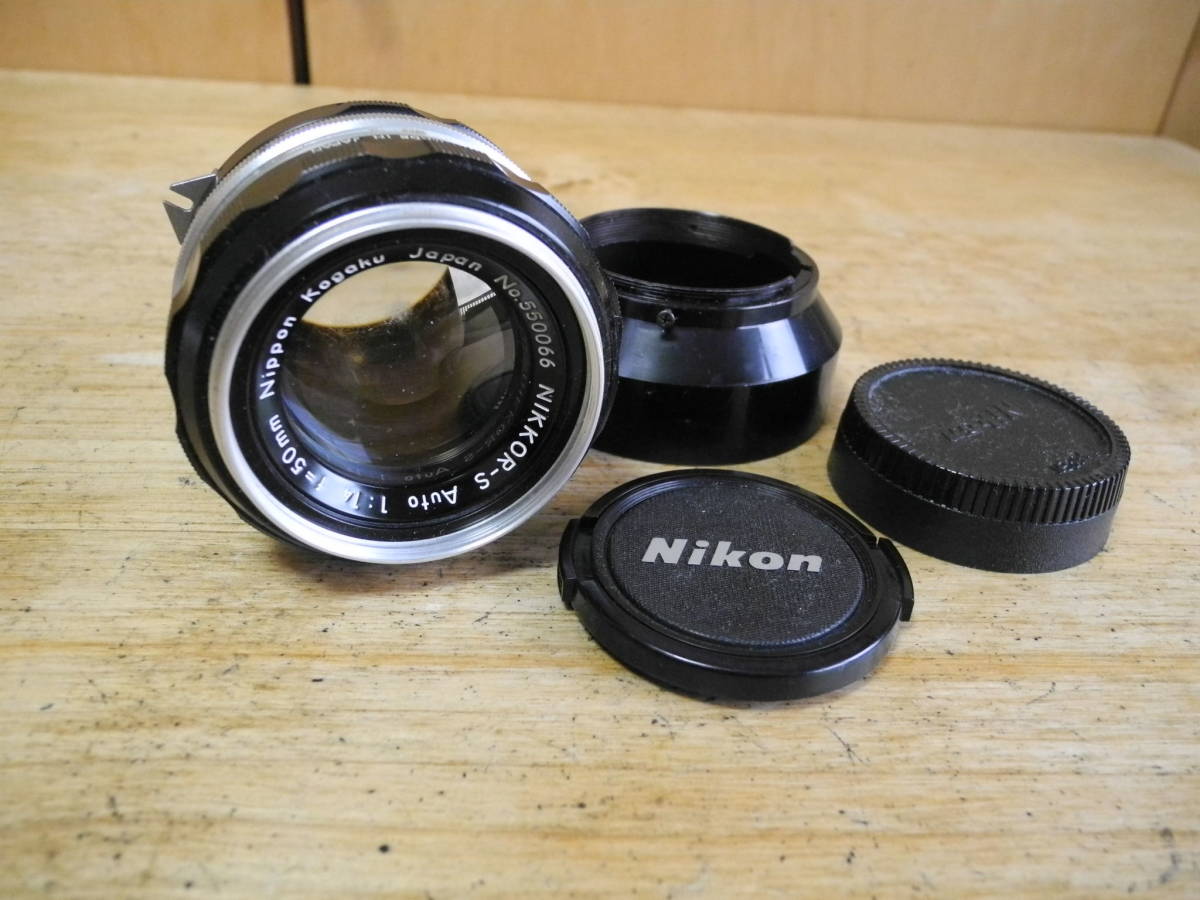 【キャノン/高級】 EF28-300mm F3.5-5.6 L IS USM Nippon Kogaku製、旧製品 NIKKOR-S Auto 50mm f1，4 標準レンズ