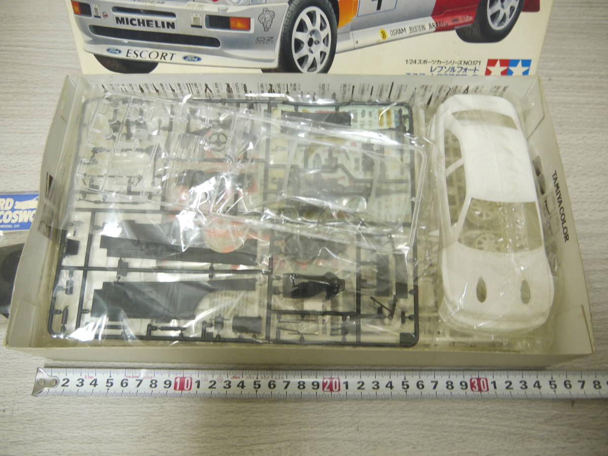 813 未組立て タミヤ 1/24 レプソルフォード エスコートRSコスワース 