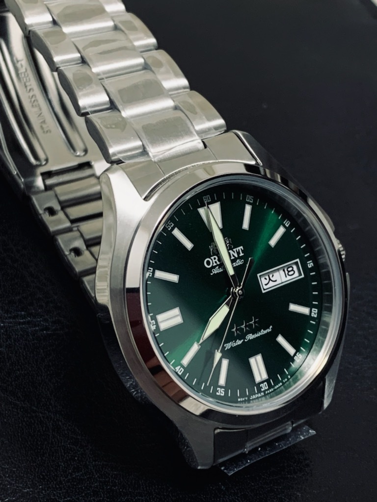 ORIENT オリエント スリースター【RN-AB0F08E】腕時計 未使用品 