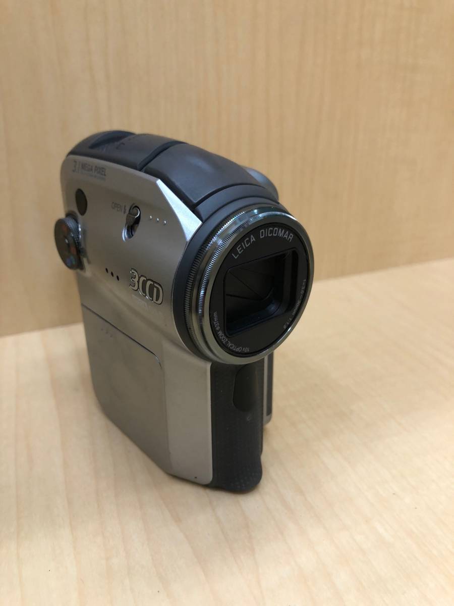 No1218 Panasonic パナソニック 3ccd Usb2 0ハイスピード対応 Sdビデオカメラ Sdr S0 生産終了品 パナソニック 売買されたオークション情報 Yahooの商品情報をアーカイブ公開 オークファン Aucfan Com