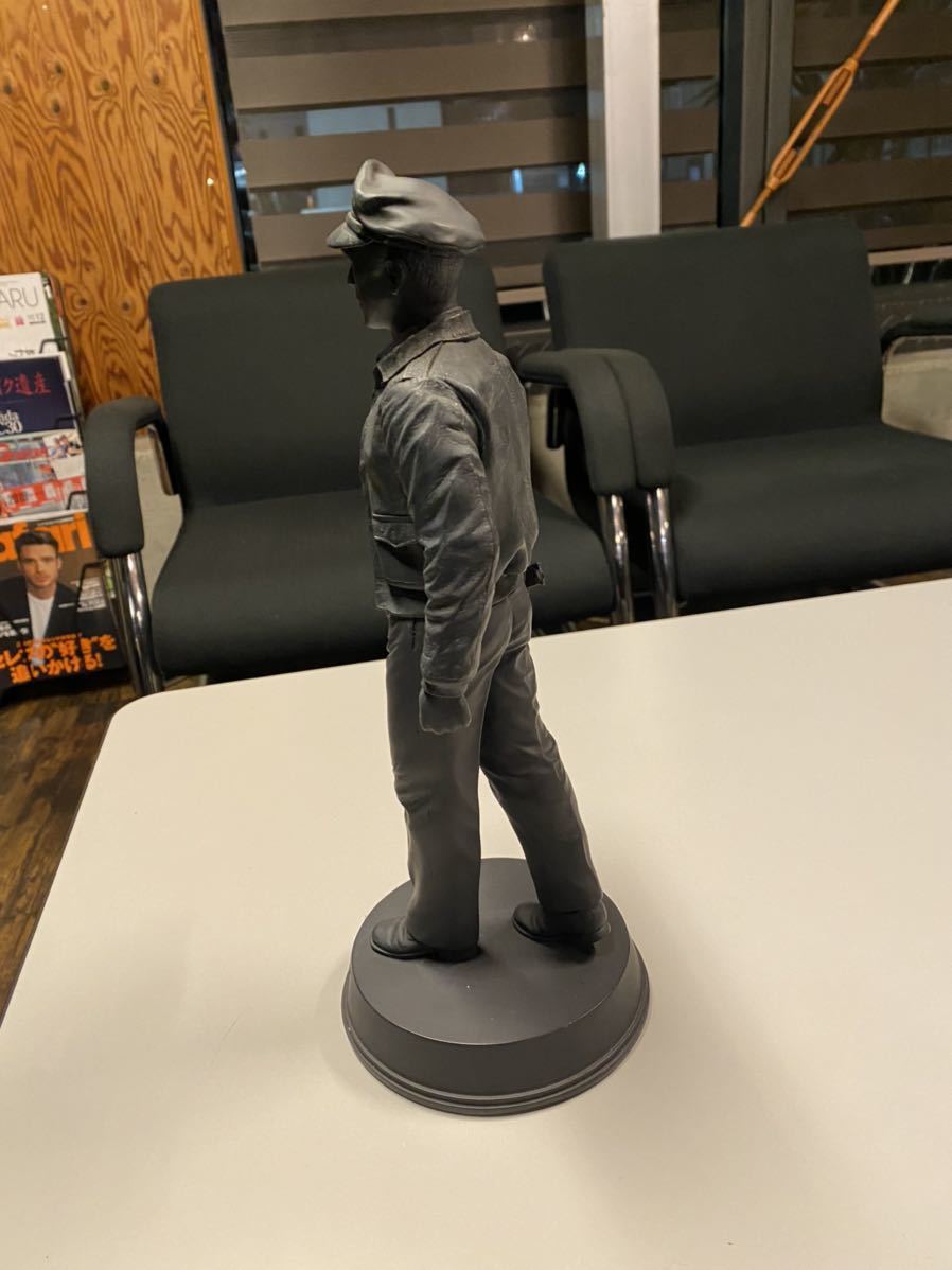 McCOY トイズマッコイ | スティーブマックイーン STATUE PILOT CAPTAIN