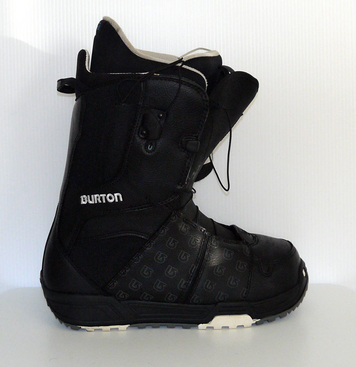 BURTON MOTO 28 スノーボードブーツ 28cm スポーツ、レジャー スポーツ