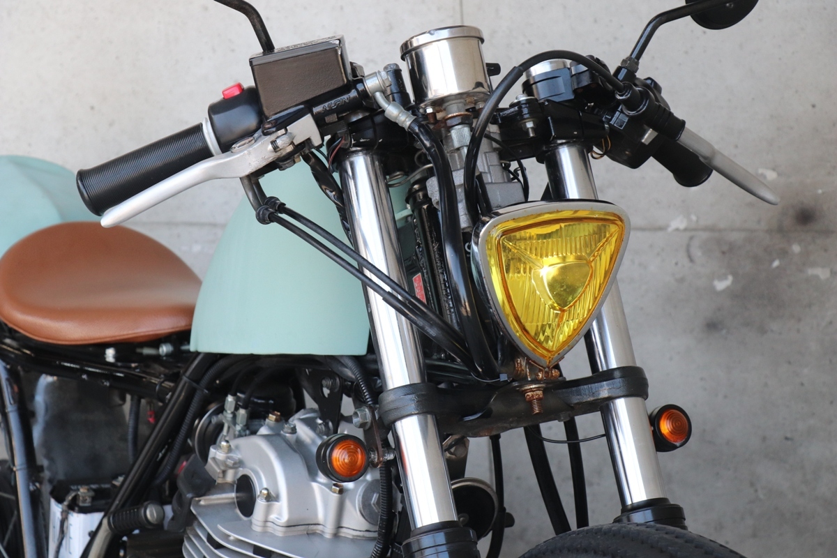 横浜～ SUZUKI グラストラッカービッグボーイ ボバー カスタム 