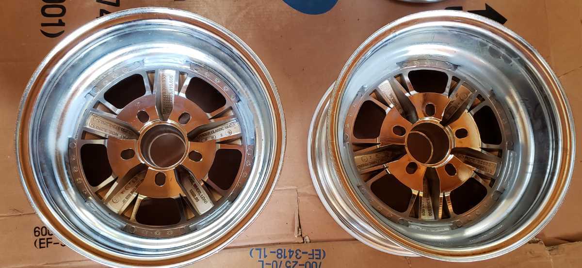 ☆1円～売り切り！ 送料込み！【新品未装着!】クレーガーホイール 15