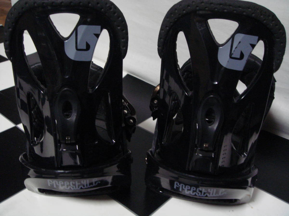 スノーボード ビンディング burton freestyle Mサイズ 極美品 BURTON