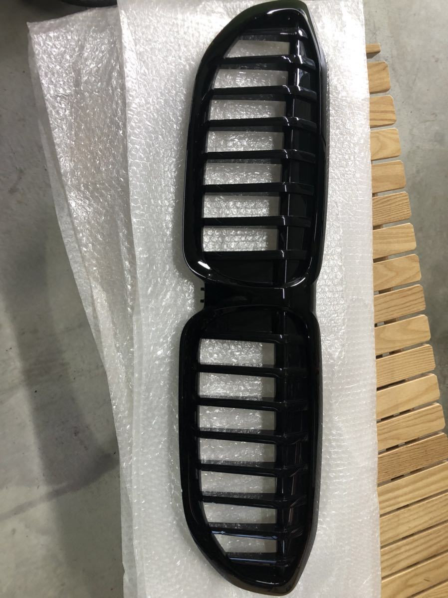 G20/G21 BMW 3シリーズ 純正 キドニーグリル ブラック 美品 フロント