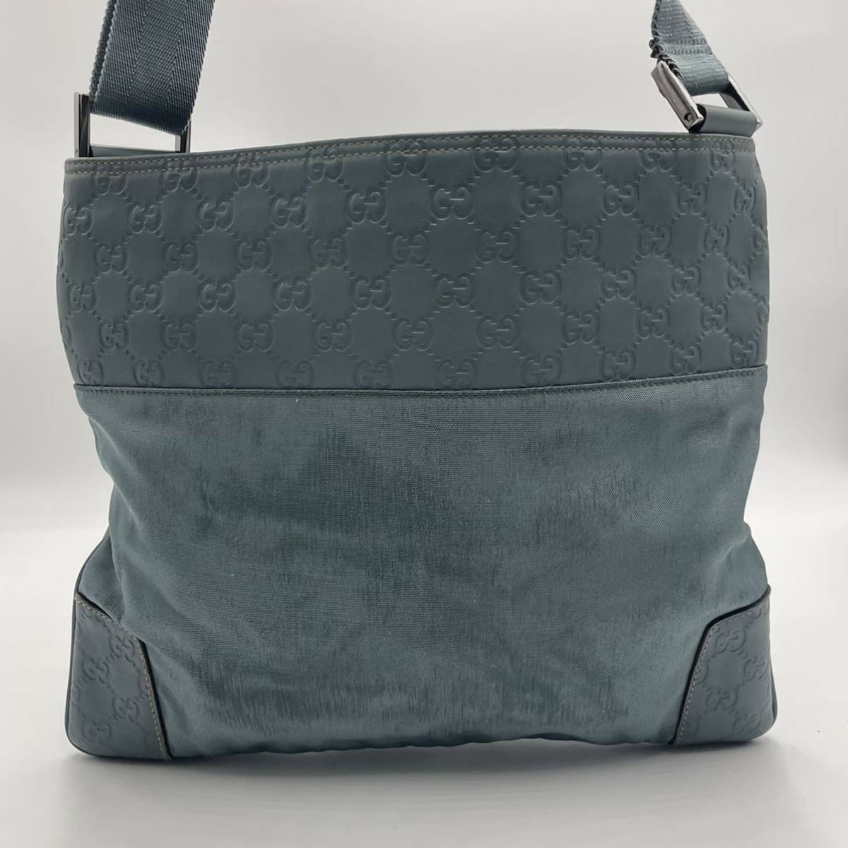 GUCCIグッチ／オールドグッチ】レザーショルダーバッグ 黒 斜めがけ レア