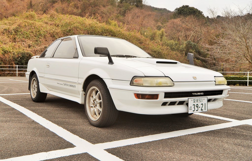 Ae92 トレノ 後期 旧車 Gt Z スーパーチャージャー ダッシュ割れなし 美車 純正opフェンダーミラー 倉庫保管車 スプリンタートレノ 売買されたオークション情報 Yahooの商品情報をアーカイブ公開 オークファン Aucfan Com