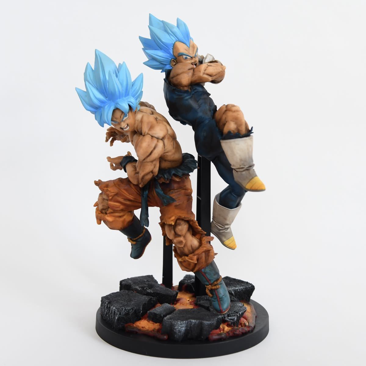 ドラゴンボール超 ブロリー 孫悟空 ベジータ フィギュア リペイント