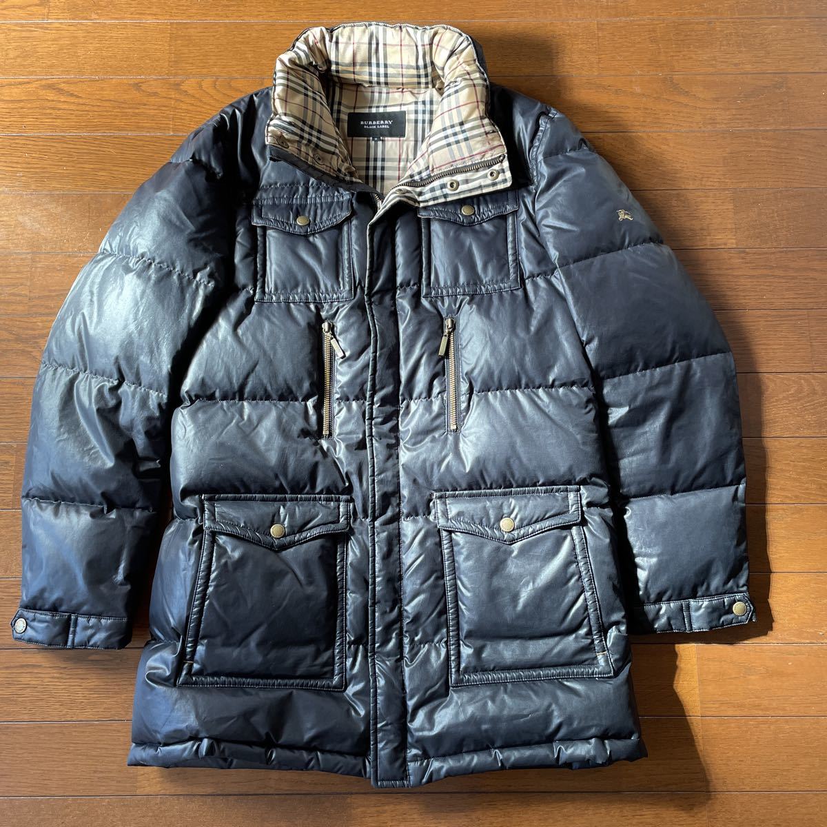 BURBERRY BLACK LABEL（ダウンジャケット）のフリマアイテム一覧 