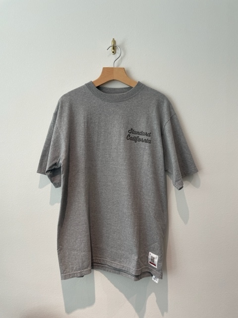 STANDARD CALIFORNIA（スタンダードカリフォルニア）SD Heavyweight Script Logo T