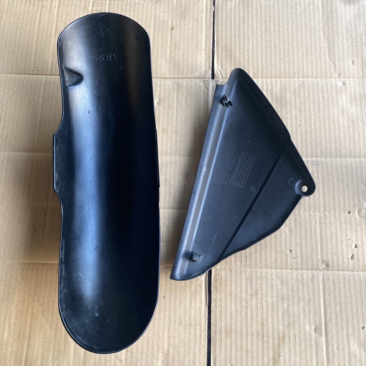 FTR223　左右サイドカバー、フロントフェンダーセット FTR223 黒 中古 ホンダ KPM 純正 左 サイドカバー | - メルカリ CHIC
