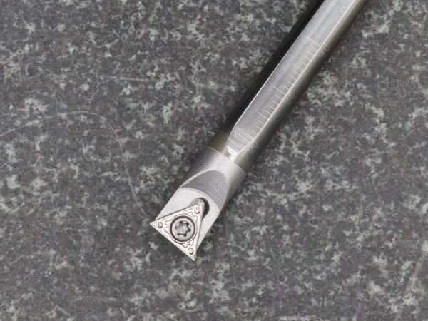 100%新品，お得 旋盤 スローアウェイバイト 内径用三角チップTP09 超硬シャンク 8mm(旋盤バイト)｜売買されたオークション情報、yahooの商品情報をアーカイブ公開 - オークファン 鉄工用