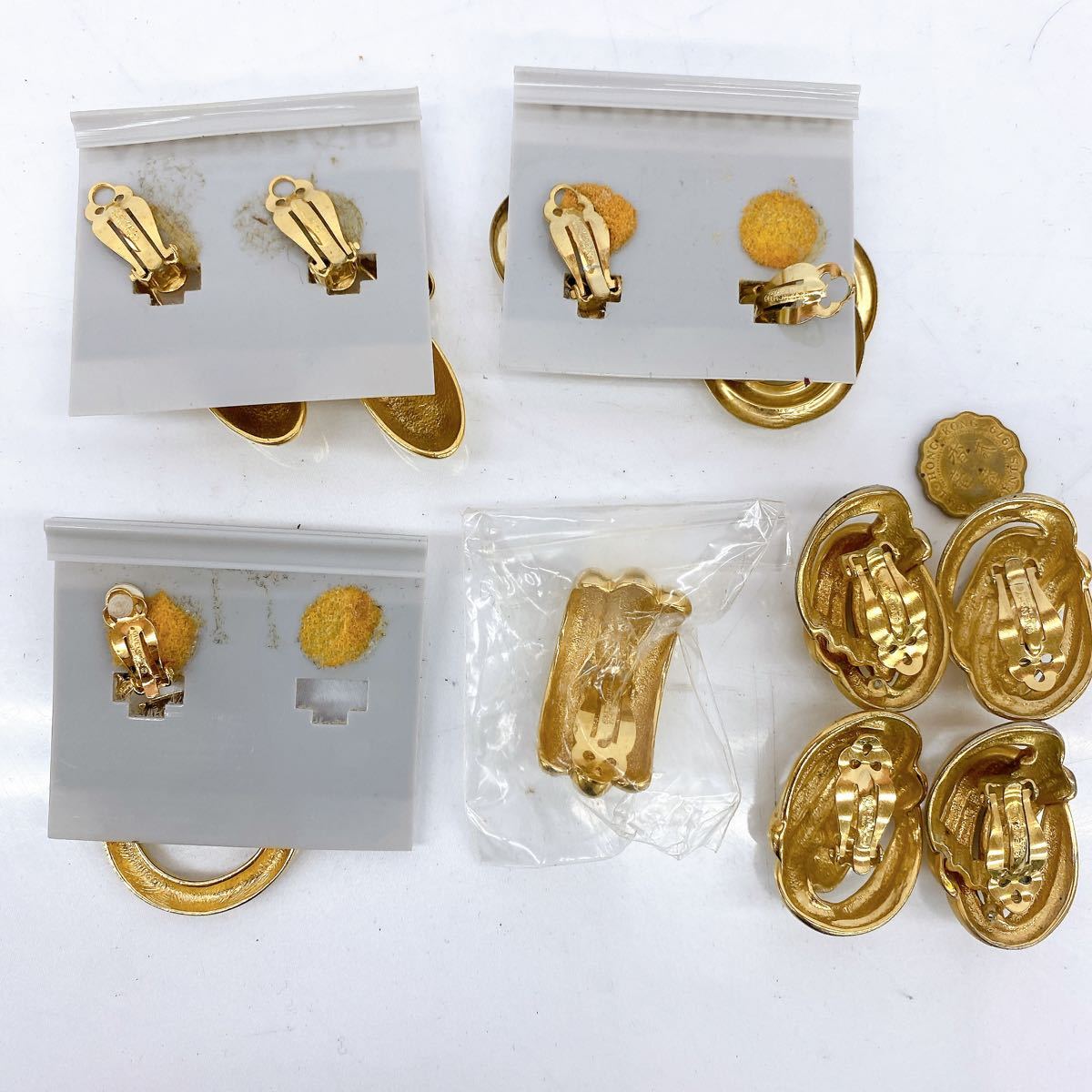 イヤリング GIVENCHY - ジバンシー ジバンシィ レディース ゴールド Givenchy メタル 0 メルカリ 「givenchyジバンシー」イヤリング、ピアス GIVENCHY(ジバンシィ) ゴールド系 サークルモチーフ フープスイヤリング