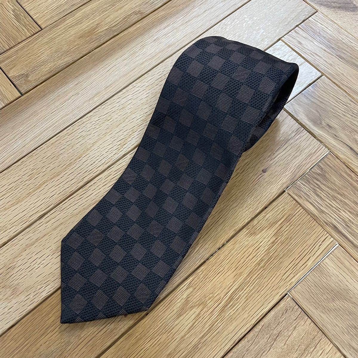 【本物保証，低価】 LOUIS VUITTON ルイ ヴィトン ネクタイ ダミエ柄(ネクタイ)｜売買されたオークション情報、yahooの商品情報をアーカイブ公開 - オークファン 服飾小物