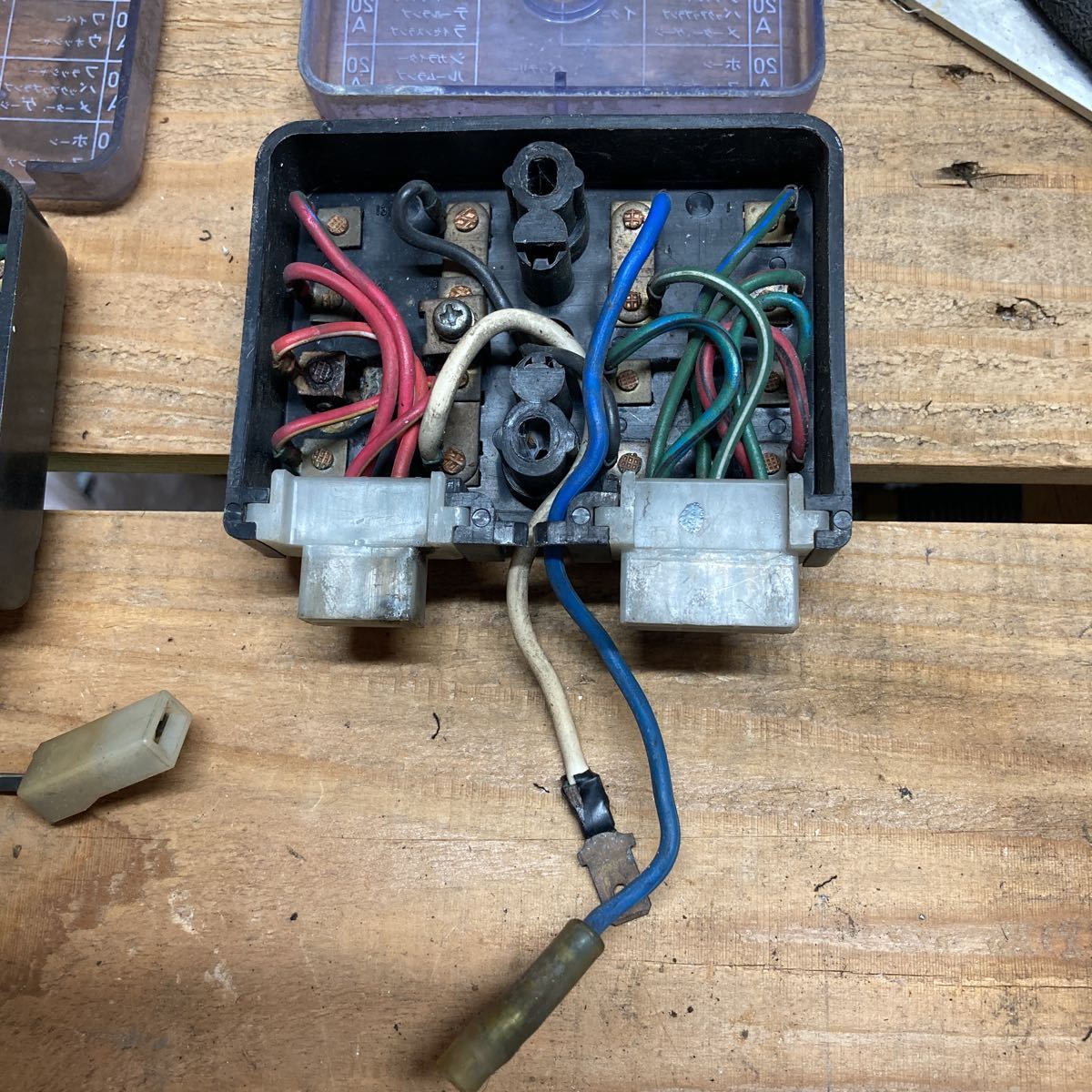 新品 未使用 当時物 日産純正 ヒューズボックス 旧車