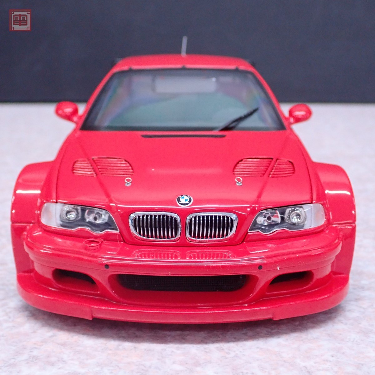 1/18 PMA BMW M3 GTR 2001 ミニカー 1/18 PMA BMW M3(E46) GTR ALMS
