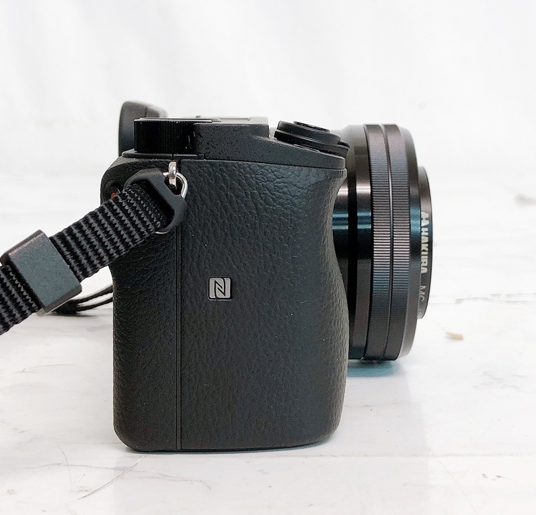 美品 SONY ソニー α6400 ミラーレス一眼レフ カメラ レンズセット 純正