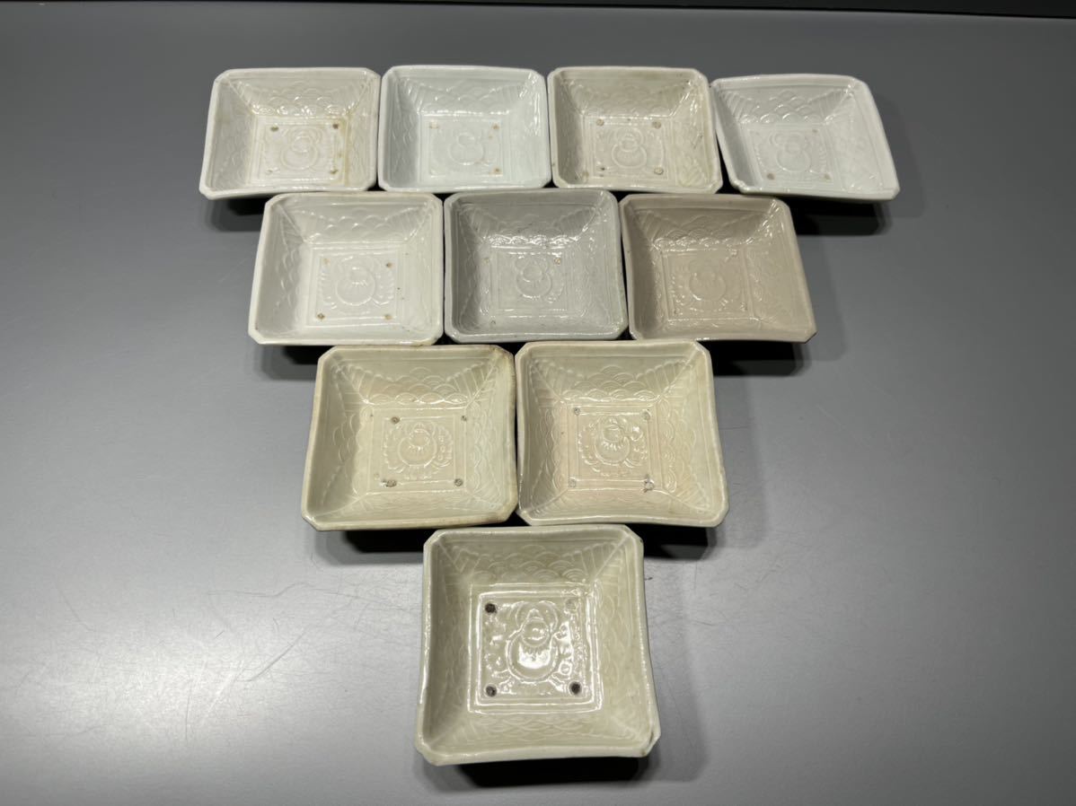 【正規品，100%新品】 時代 白磁 福良雀 陽刻手塩皿 小皿 10枚(白磁)｜売買されたオークション情報、yahooの商品情報をアーカイブ公開 - オークファン 陶磁一般