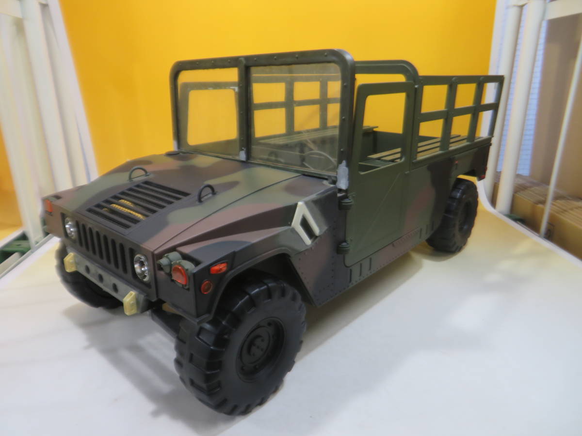 M998 Ultimate Soldier Carrier Cargo⁄Troop The Century 21st Toys