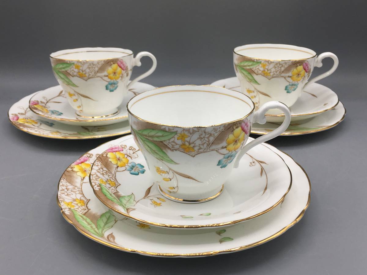 エインズレイ 金彩 花柄 カップ＆ソーサー Aynsley アンティーク 