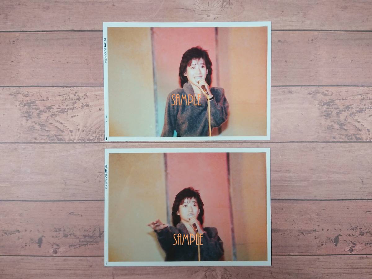 岡田有希子 生写真岡田有希子デビュー前ホテルにてお披露目会1984