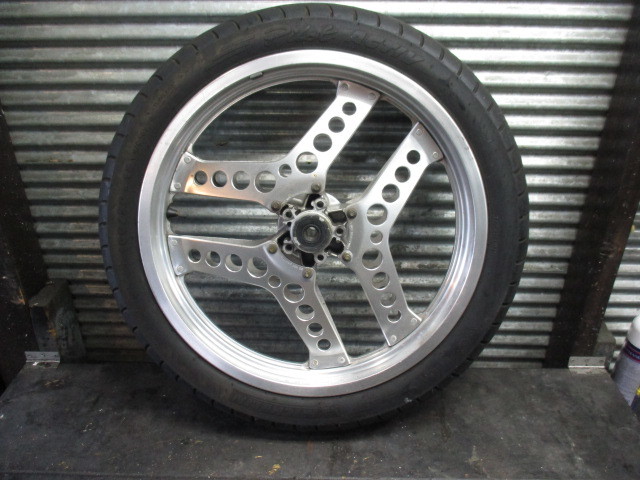CB750FC用純正フロントホイール 【公式通販】