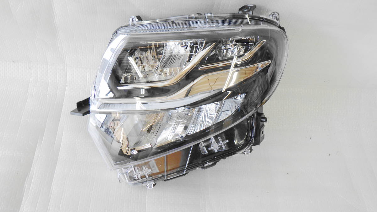 タントカスタム LA650S LA650S⁄660S ダイハツ タント（ダイハツ）の 