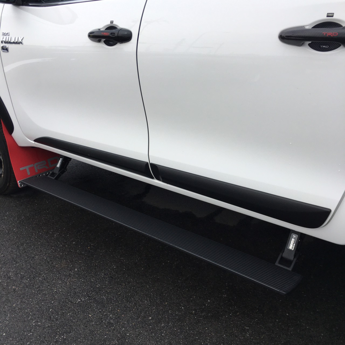 ハイラックス GUN125 GI☆GEAR HILUX オートステップ TOYOTA 電動