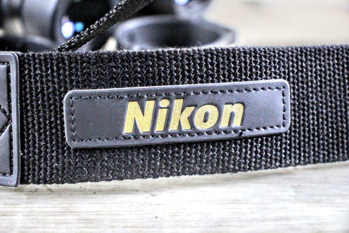 No.493　NIKON　ニコン　双眼鏡　8×42　6.3°　ウォータープルーフ　収納ケース付 Nikon 双眼鏡 8x42 8倍 通販全品 World｜野鳥撮影やバード