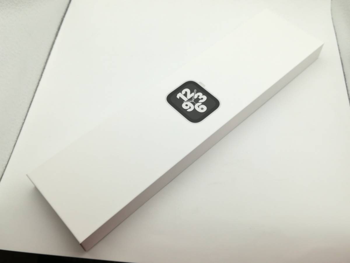【限定SALE，安い】 じゃんぱら神戸店 Apple Apple Watch SE Cellular 44mm シルバーアルミケース バンド無し(スマートウォッチ本体)｜売買されたオークション情報、yahooの商品情報をアーカイブ公開 - オークファン スマートウォッチ本体