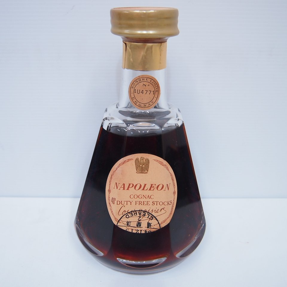 L20602HA4K ☆ COURVOISIER クルボアジェ ナポレオン デキャンタ バカラ クリスタル コニャックブランデー 箱 替え栓 古酒 未開栓