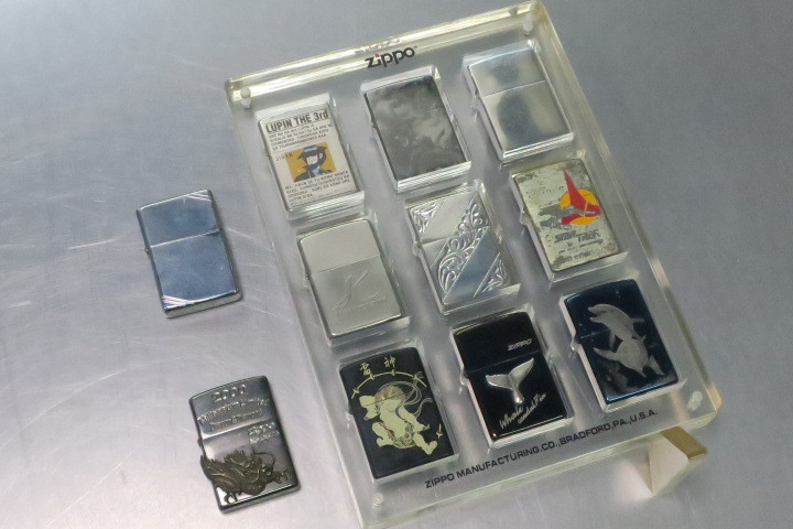 ○ZIPPO/ジッポ まとめて 11個 アクリルケース付き ○ZIPPO/ジッポ まとめて 11個 アクリルケース付き