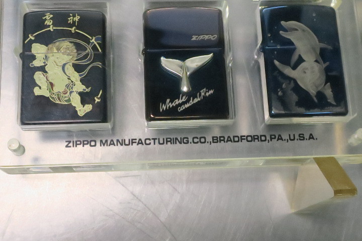 ○ZIPPO/ジッポ まとめて 11個 アクリルケース付き ○ZIPPO/ジッポ まとめて 11個 アクリルケース付き
