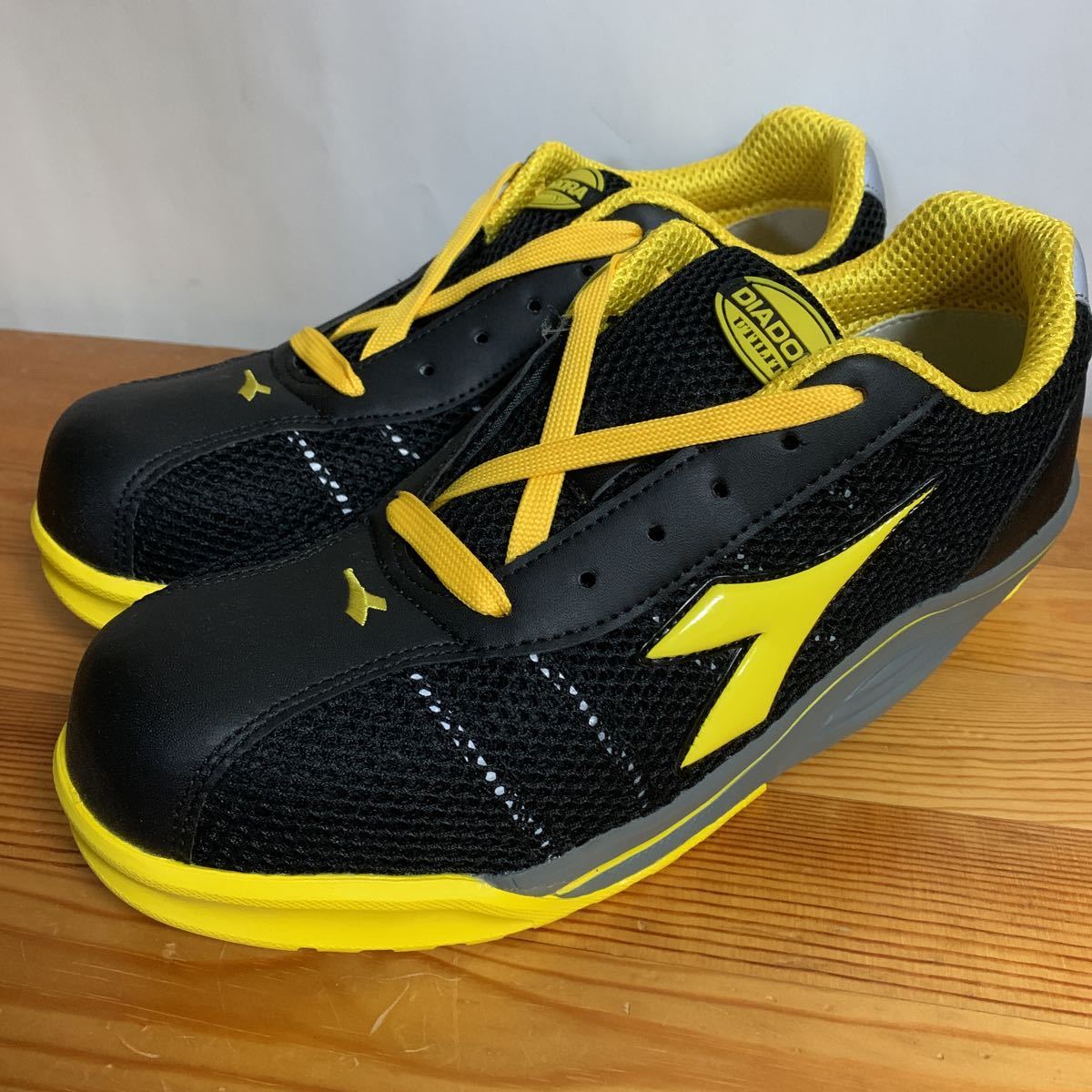 24.5cm安全靴 DIADORA WF252 メッシュ に興味をもっていただき