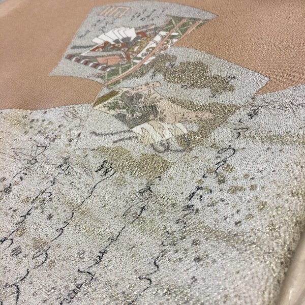 松尾光琳 色留袖 袷 正絹 落款 一つ紋 一つ紋色留袖 -1450-Sサイズのレンタル｜きもの３６５ 古典柄 縮緬 一つ紋付き 木賊鷺 落款入り 王朝花車図 ガード加工 風神