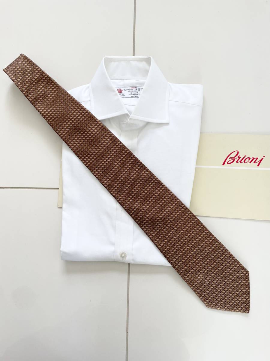 □ 新品 Brioni ブリオーニ 定価 3万3,000円 永久定番 モカブラウン