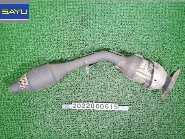 セレナ - CC25 純正触媒 フロントエキゾーストパイプ マフラー MR20DE 触媒 EN4 日産 フロントパイプ DBA-C25 キャタライザー 534184☆CC25&frasl;セレナ日産 コンバーター 「c25セレナ