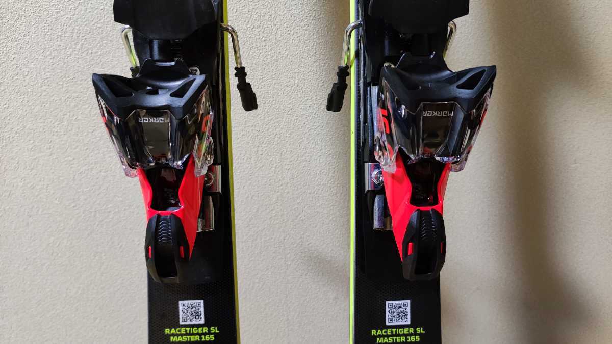 2021-2022モデル VOLKL RACETIGER SL Master 165cm ビンディング付 