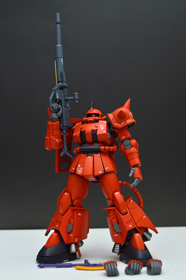 HGUC1/144　高機動型 ザク ビームライフル試験型　MS06-R2/P 改修塗装済み完成品 エリオット・レム機_7