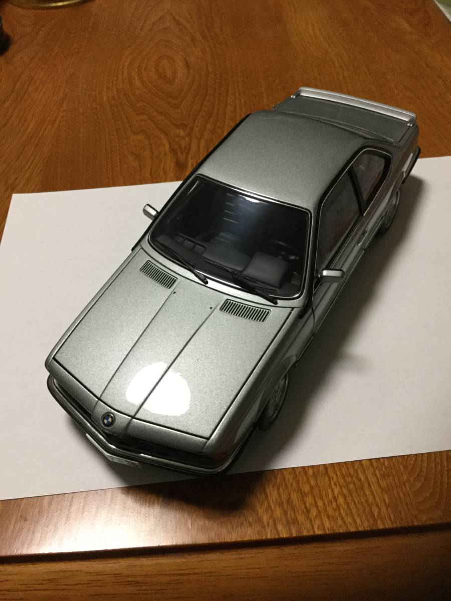 ミニカー AUTOart  635 CSI 1/18 1:18 AUTOart BMW 635 CSi 1/18 【公式通販】