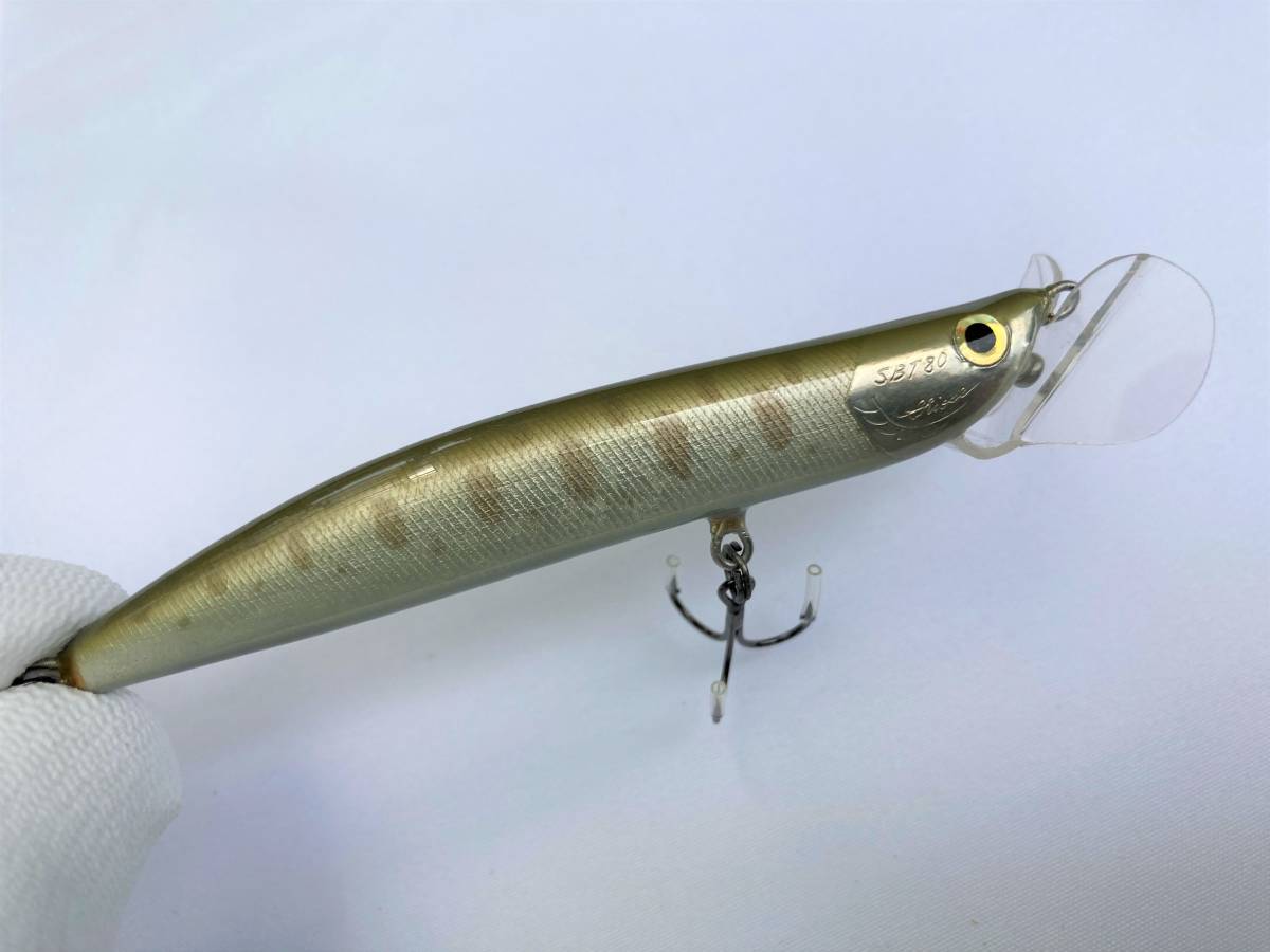 LOT BT122 汐瀬聡　ハンドメイドルアー　 カラー : 金黒 LOT BT122 汐瀬聡 ハンドメイドルアー カラー : 金黒 LOT BT122 汐瀬聡